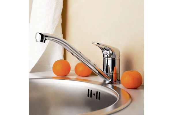 Смеситель Wasserkraft Oder 6307 для кухонной мойки однорычажный, хром