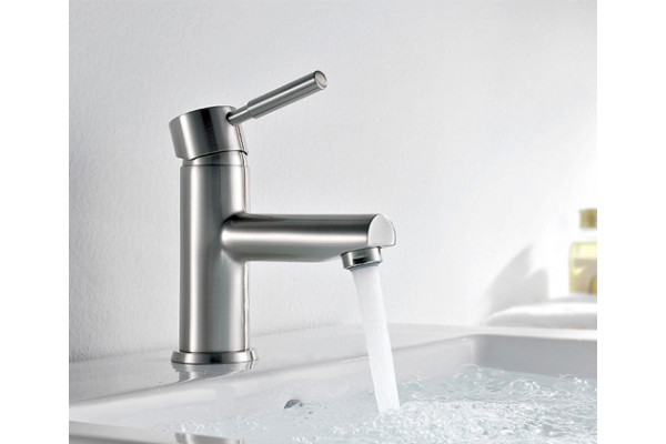 Смеситель Wasserkraft Wern 4203 для раковины, матовый хром, однорычажный, высота излива 6.2 см