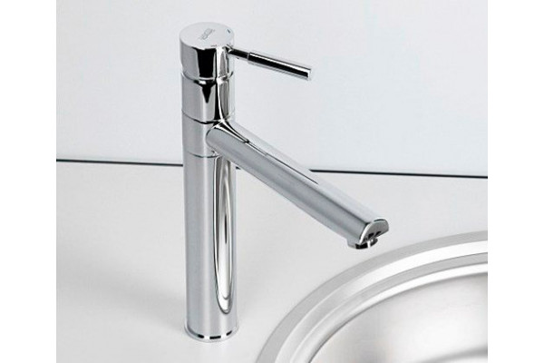 Смеситель Wasserkraft Main 4107 для кухонной мойки однорычажный, хром