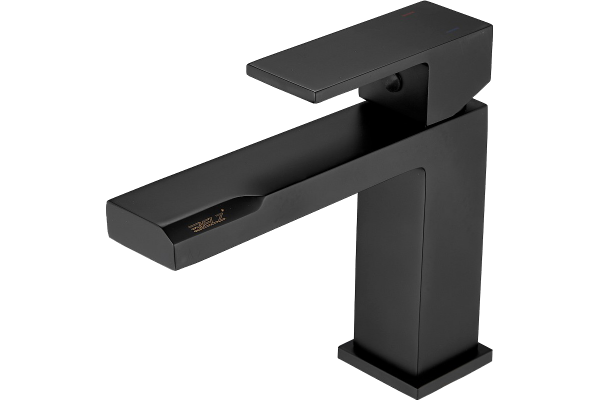 Смеситель для раковины BELZ B10613-7 черный