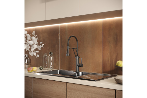 Смеситель для кухни Domaci Равенна DCB 7012 черный, с гибким изливом