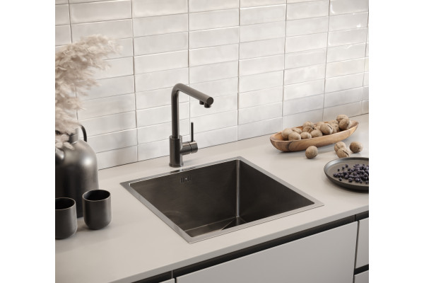 Смеситель для кухни Domaci Равенна DCB 7015 черный
